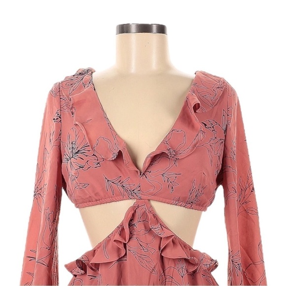 Open Edit Nordstrom Cut Out Mini Dress NWT M Long Sleeve Pink Sketch Floral - Picture 3 of 11